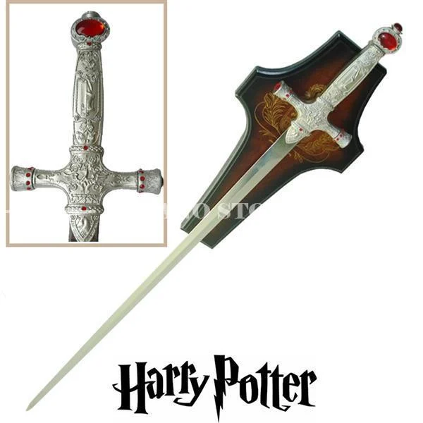 ESPADA CON EXPOSITOR HARRY POTTER (HP001)