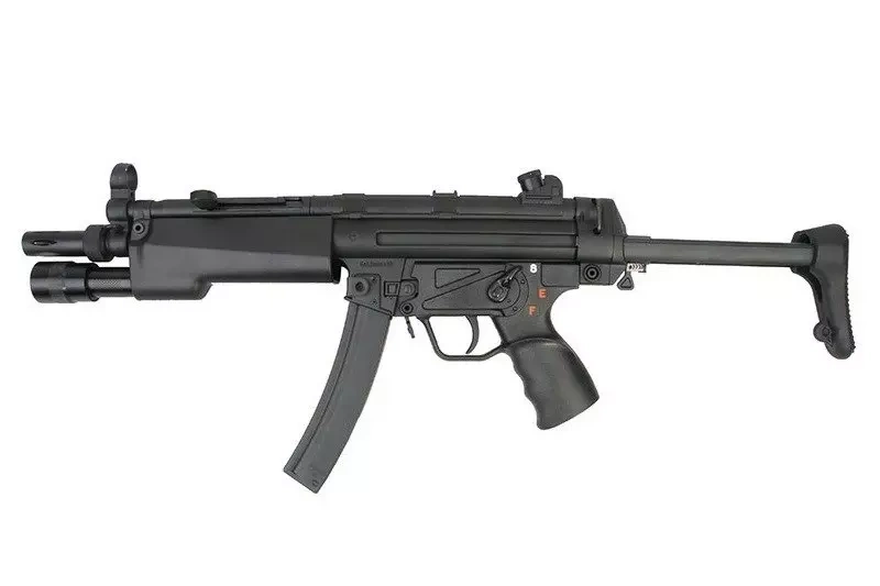 Ametralladora de airsoft CA5A3 con antorcha