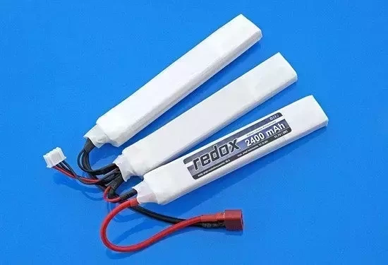 Batería Redox LiPo 2400 mAh 11.1V 20C (separada)